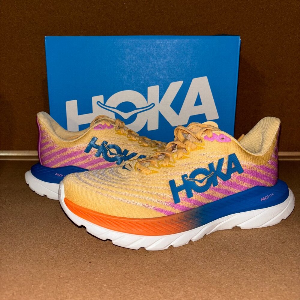 Women's Hoka One One Mach 5 Size 7